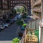 Location, Family Friendly Panorama View By Nw Apartament